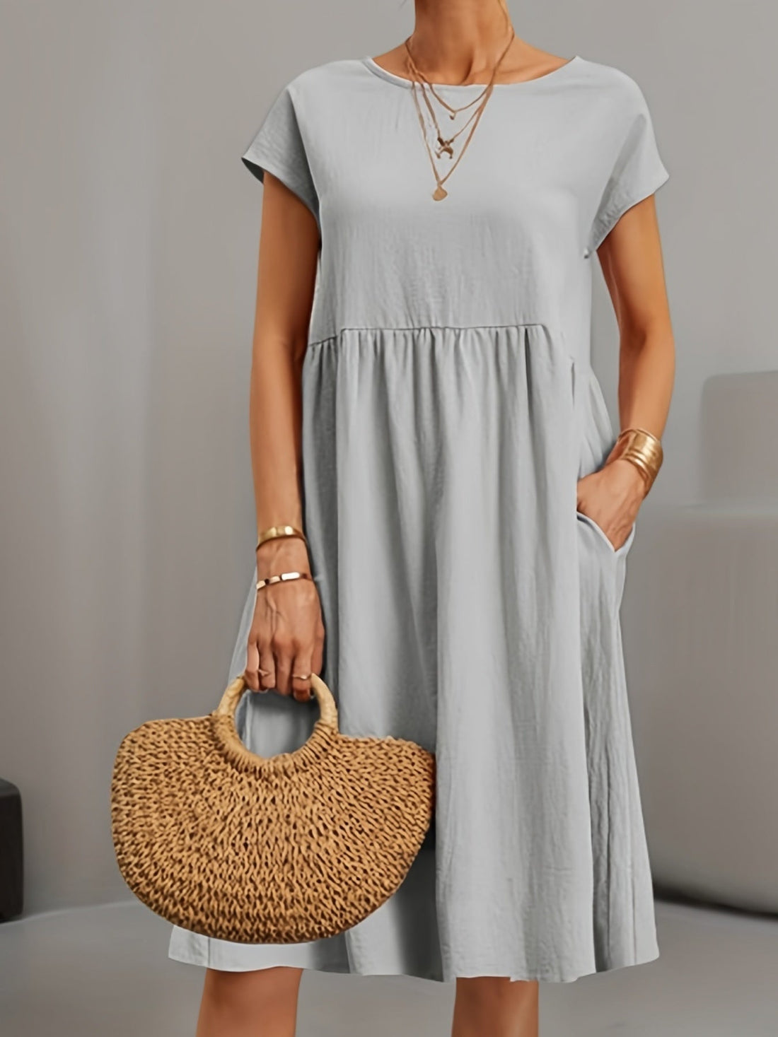 Solid Crew Neck Dress With Pocket, Casual Short Sleeve Midi Dress