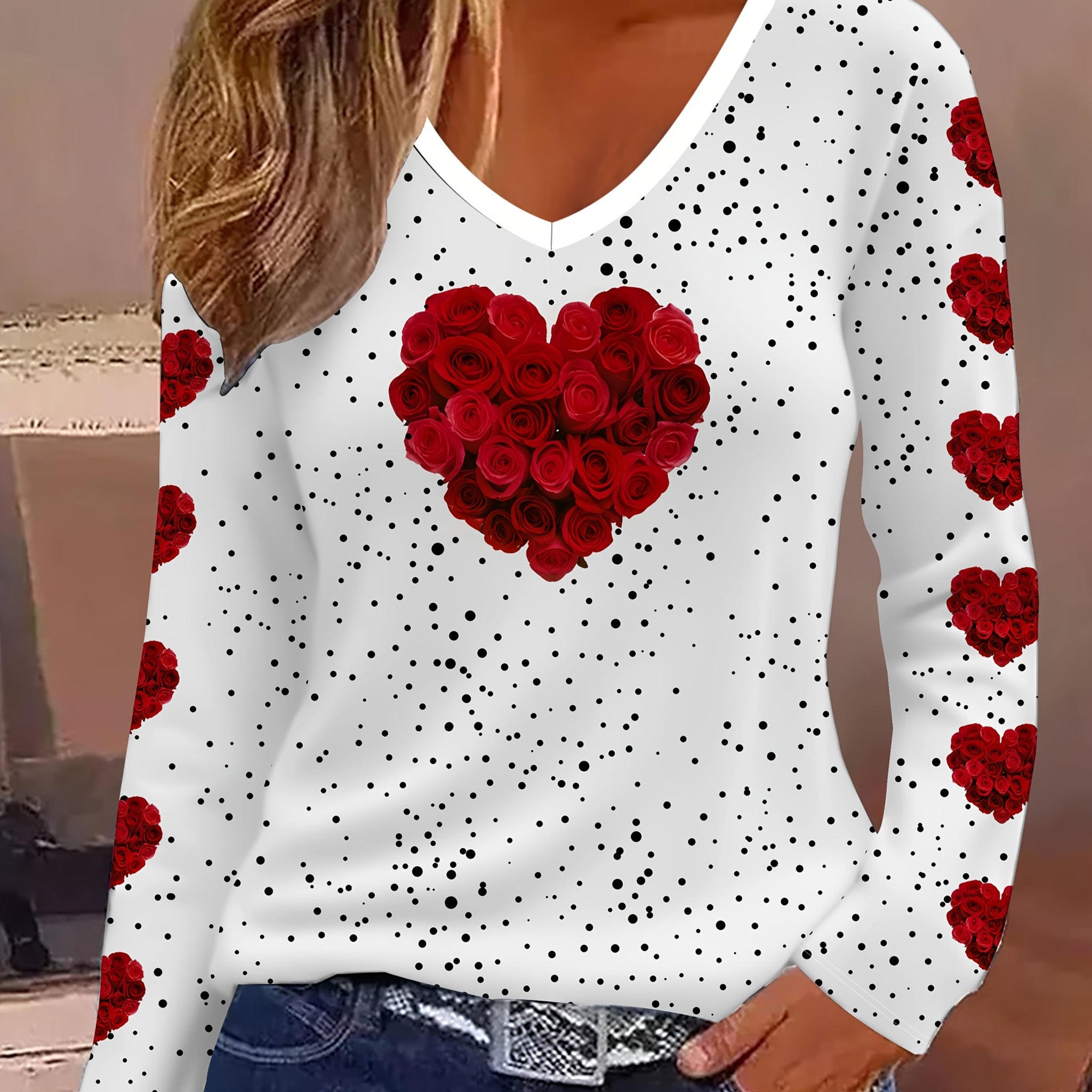 Elegant Heart Pattern V-Neck Long Sleeve T-Shirt