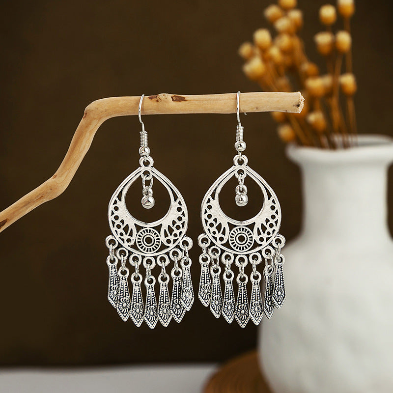 Retro National Wind Goddess Fan Wenyi Temperament Tassel Metal Earrings
