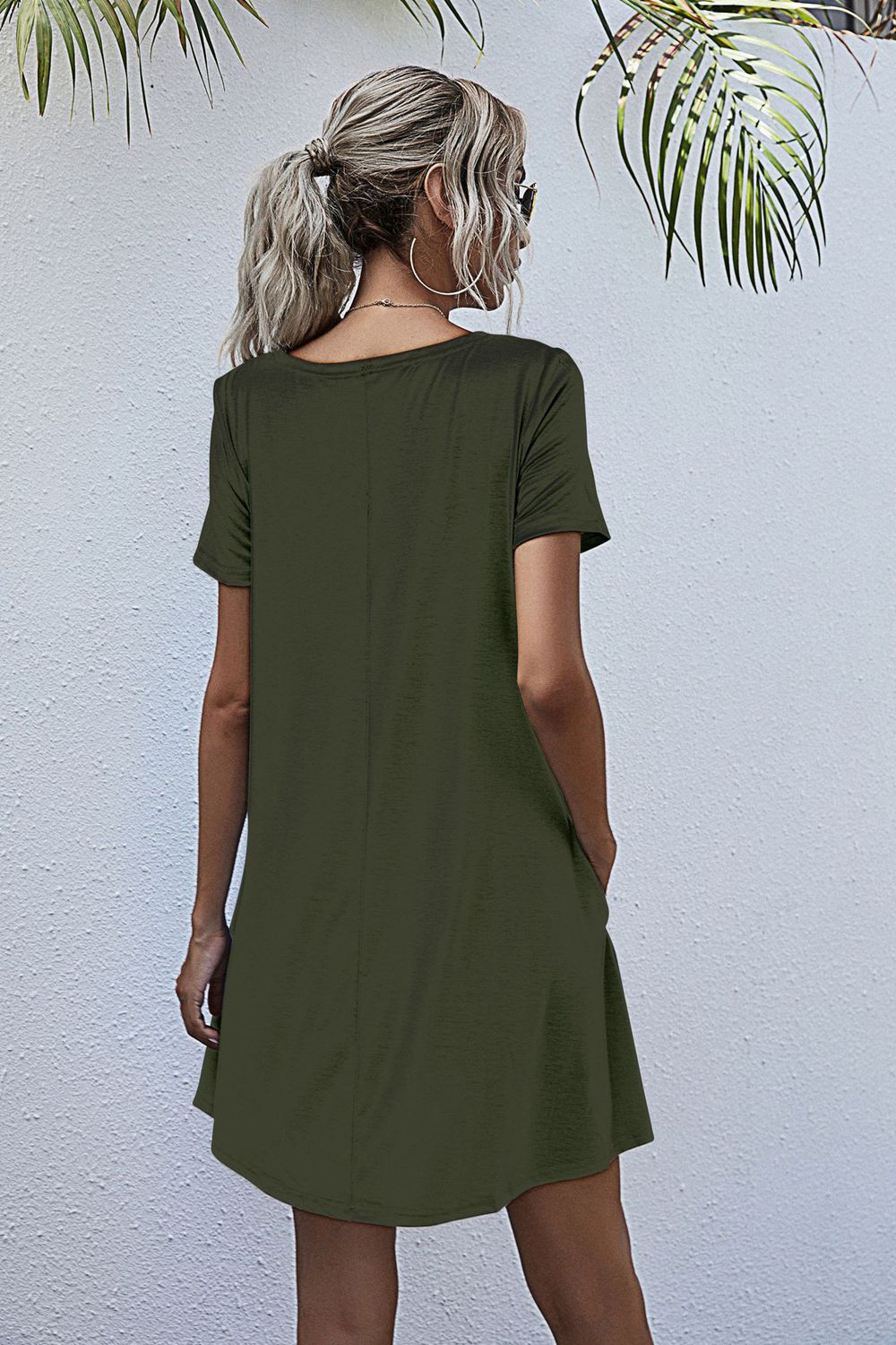 Round Neck Short Sleeve Mini Dress