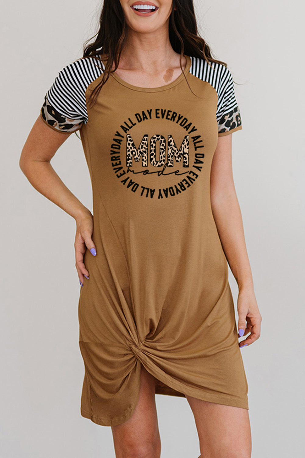 MOM MODE Graphic Raglan Sleeve Twisted Dress